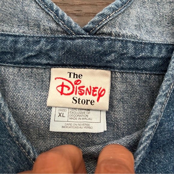 SOLD Vintage Disney store Winnie the Pooh floral embroidered denim jean dress - Picture 5 of 11